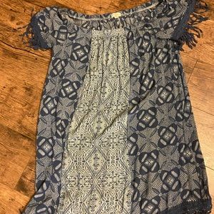 💥4:$14 Off the shoulder tunic